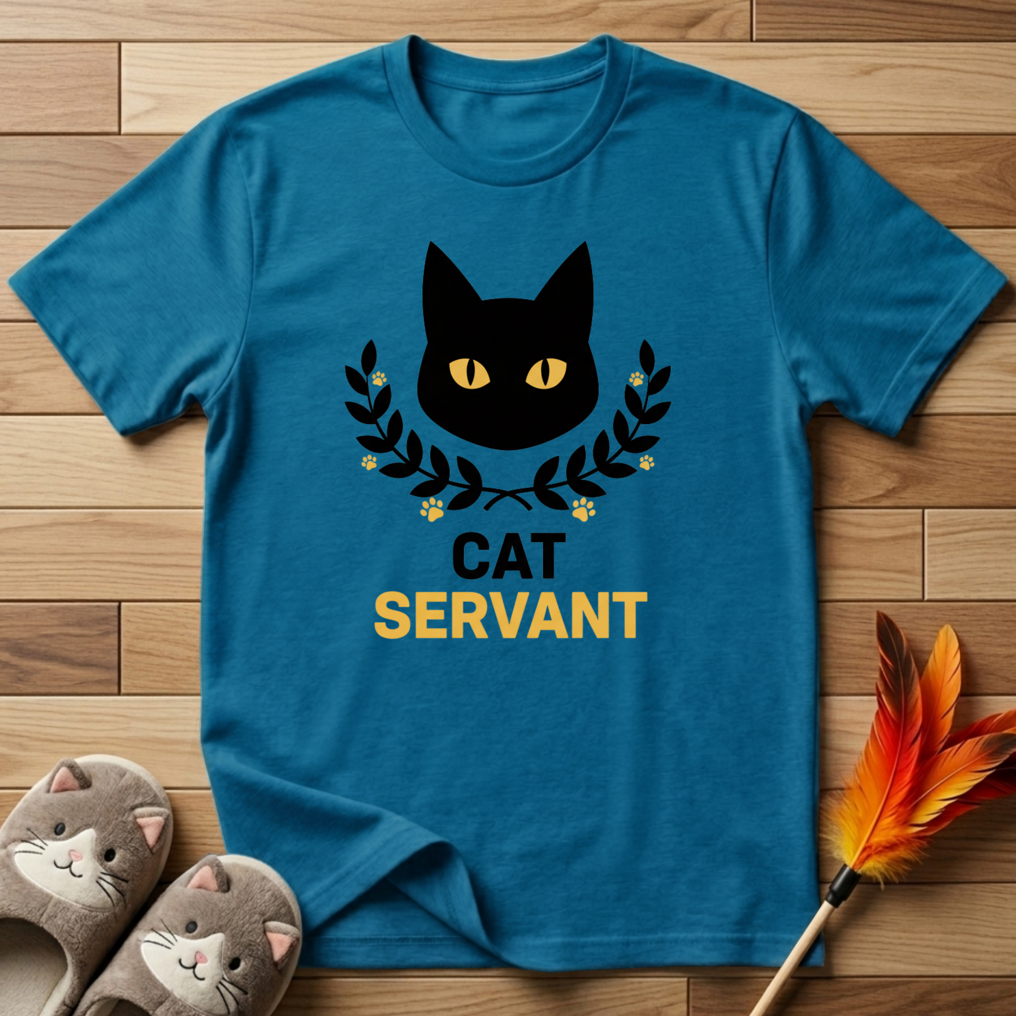 Cat Servant (Wreath Design) T-Shirt